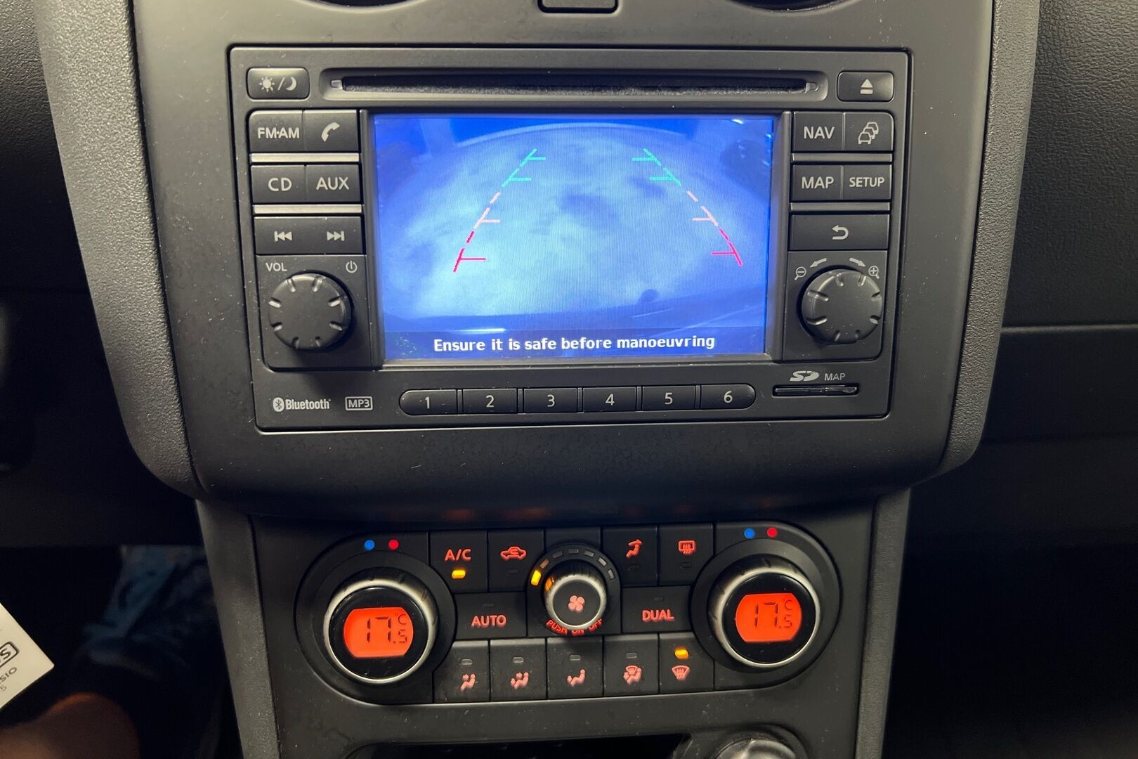 Nissan Qashqai iso kuva 15
