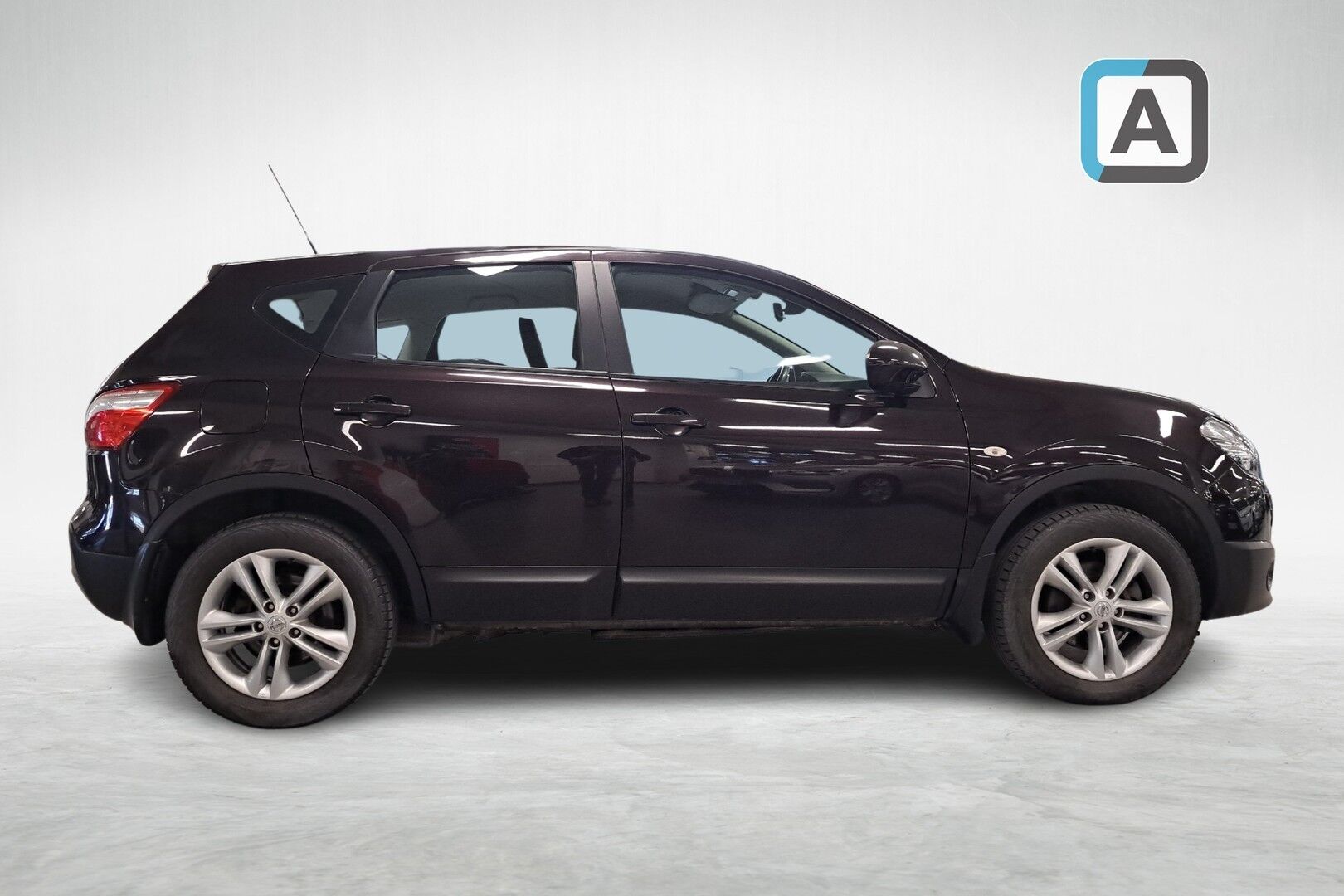 Nissan Qashqai iso kuva 5