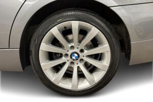 BMW 3-sarja esikatselu 13