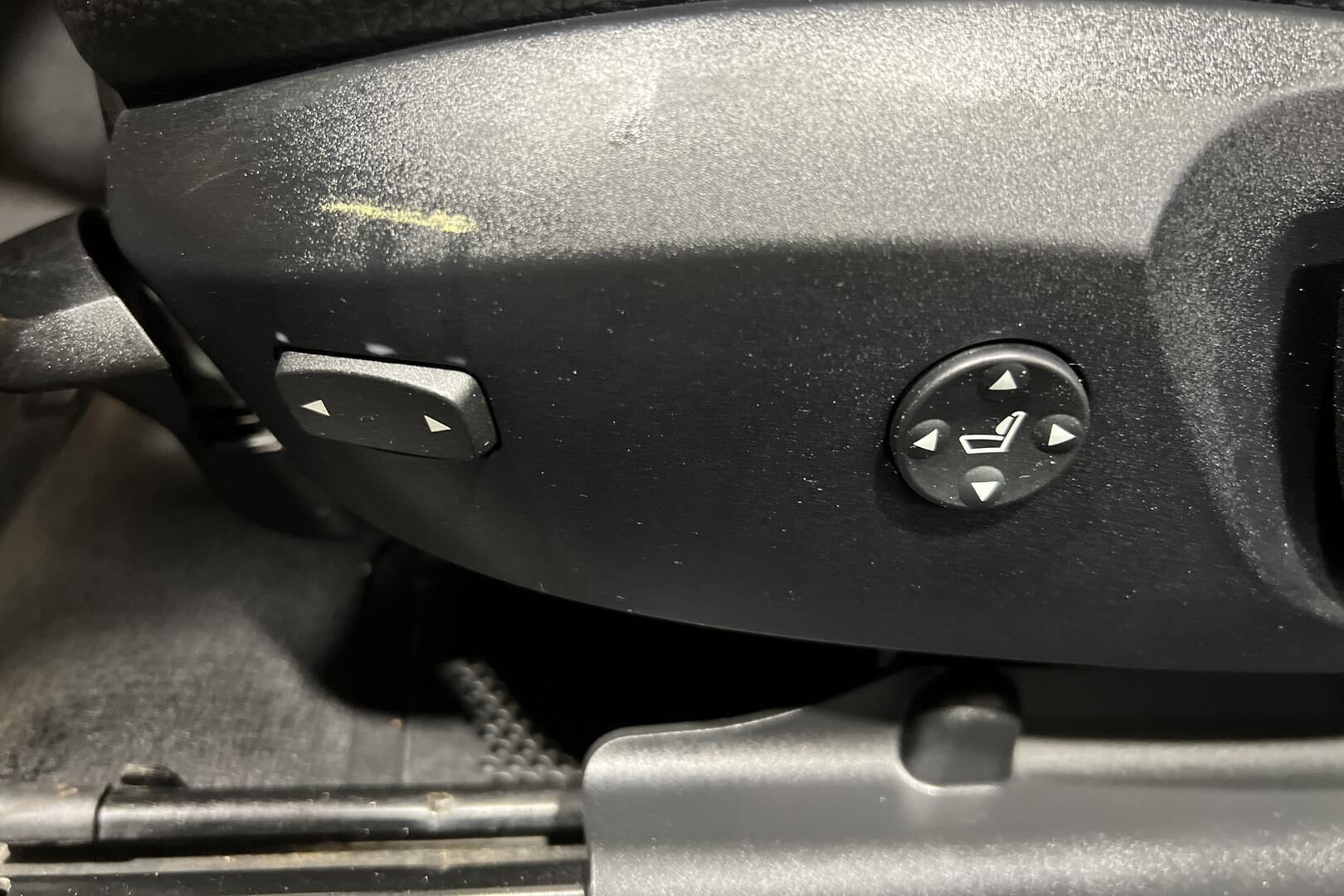 BMW 3-sarja iso kuva 14