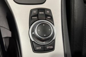 BMW 3-sarja esikatselu 18