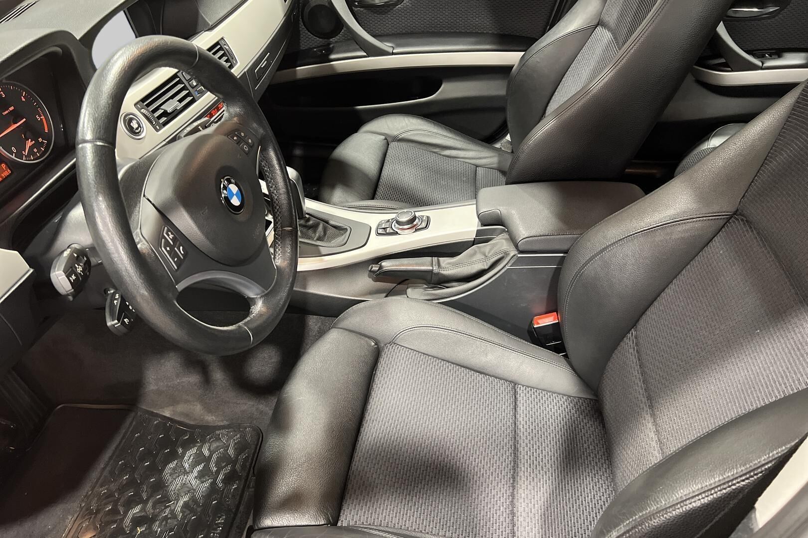 BMW 3-sarja iso kuva 9