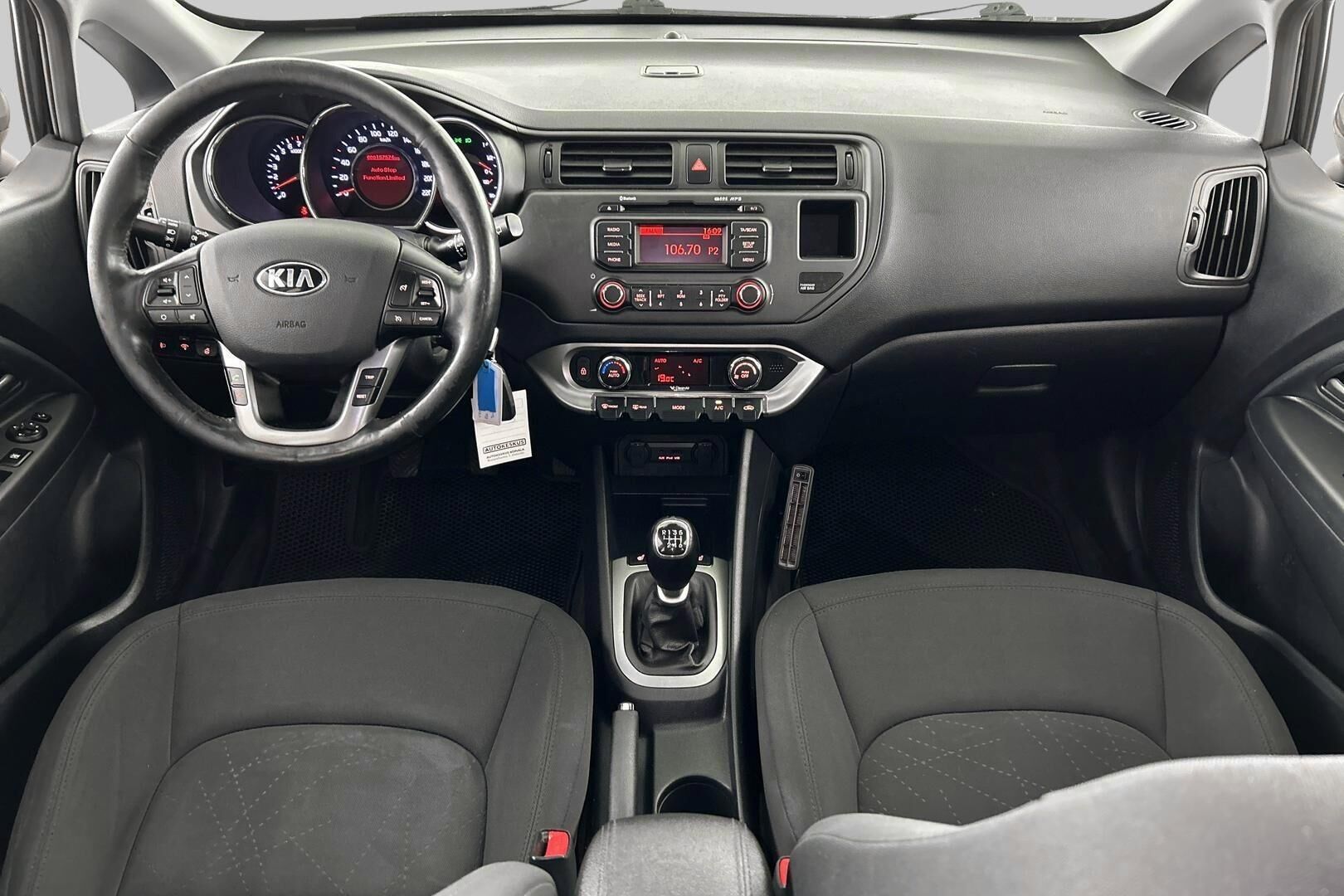 Kia Rio iso kuva 10