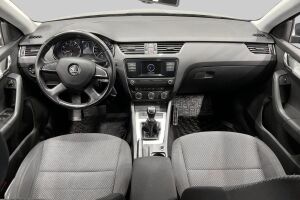 Skoda Octavia esikatselu 11