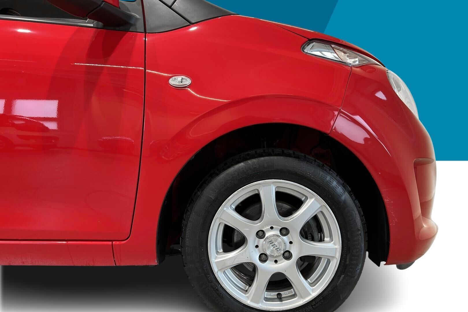 Citroen C1 iso kuva 13