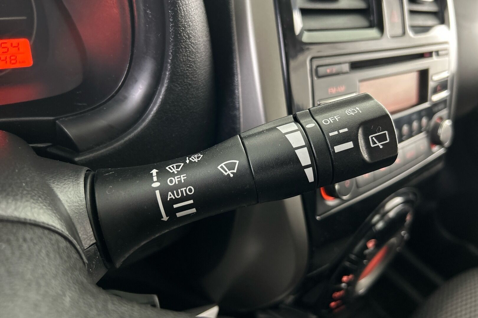 Nissan Micra iso kuva 23