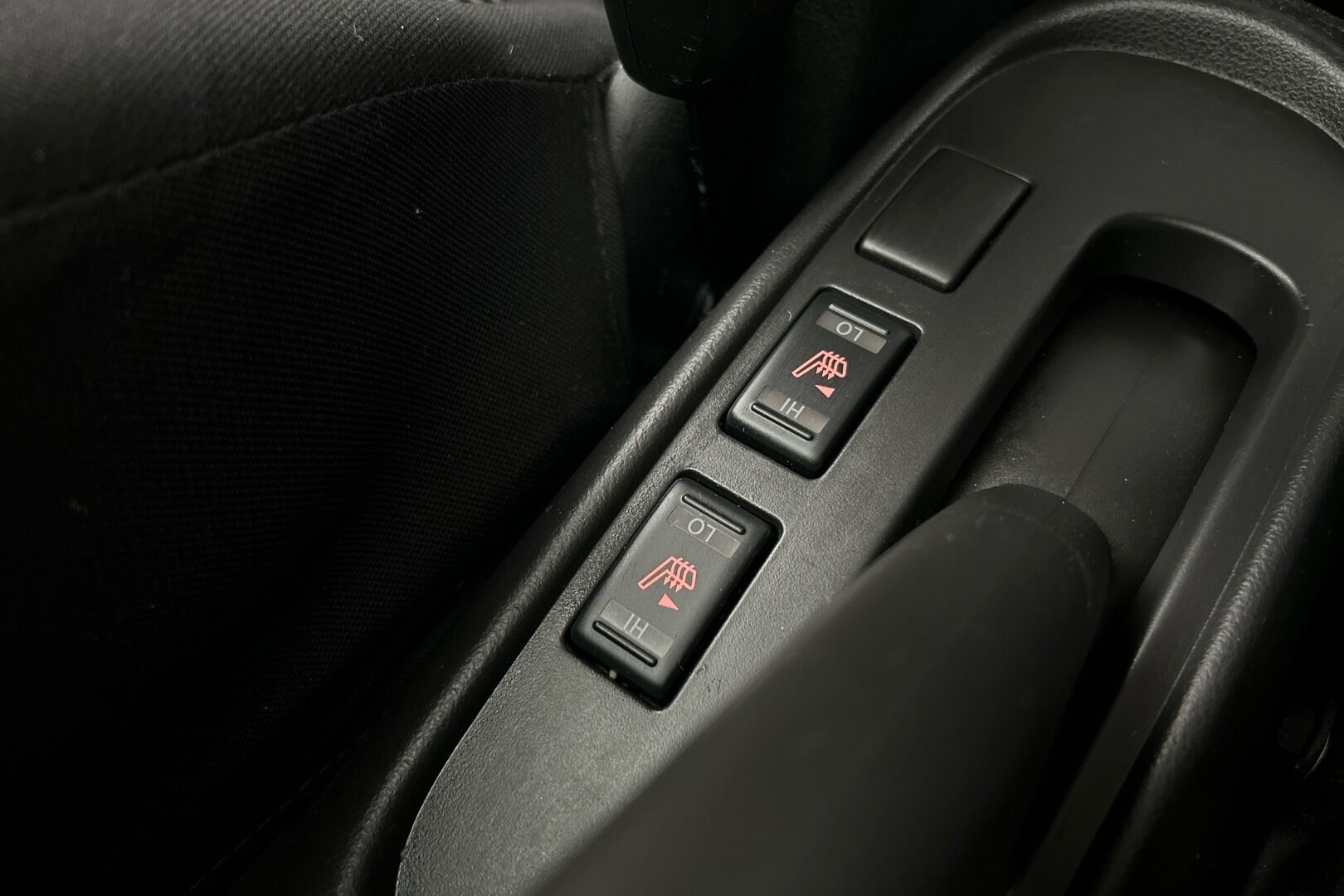 Nissan Micra iso kuva 7
