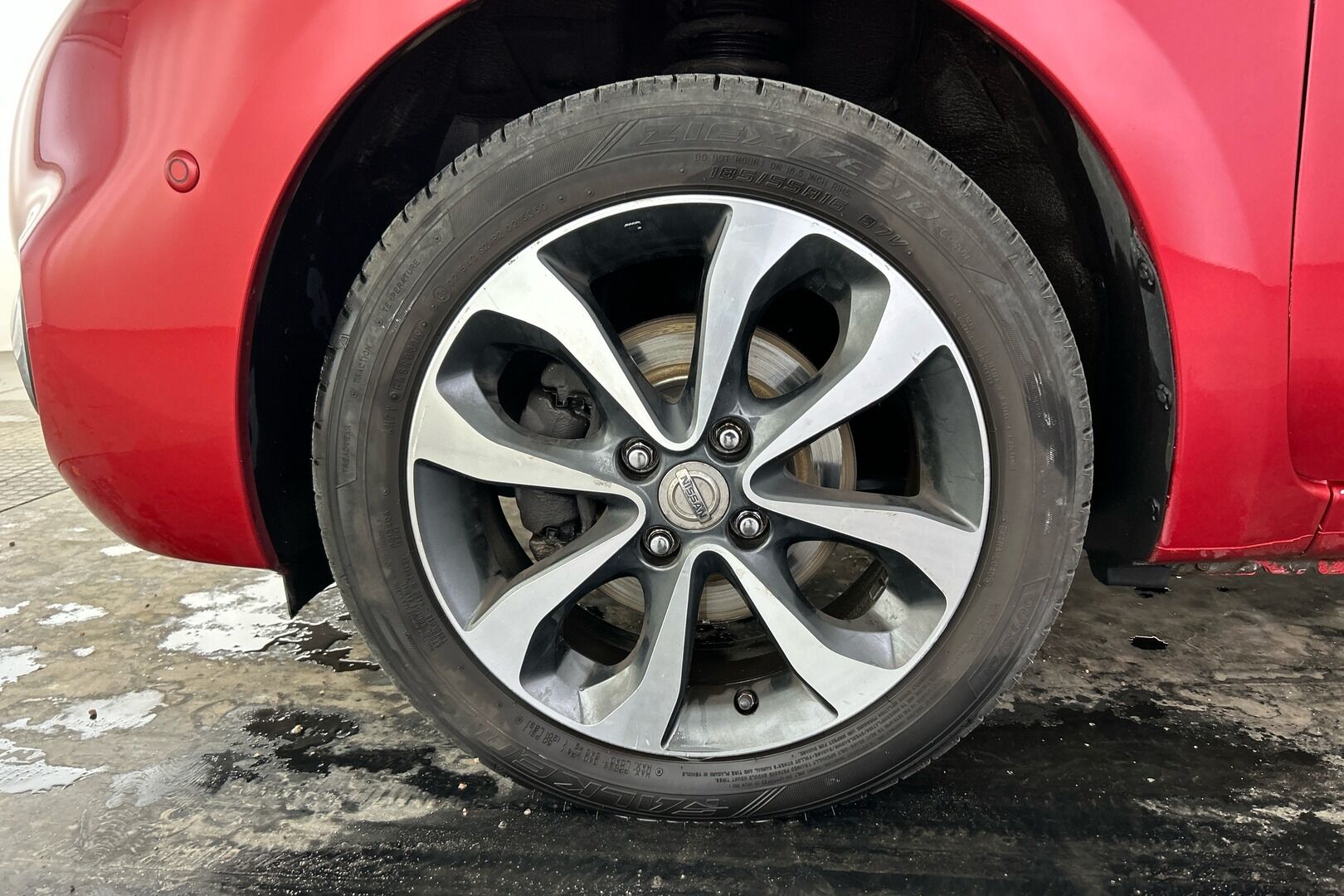 Nissan Micra iso kuva 11