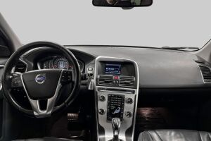 Volvo XC60 esikatselu 11