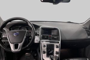 Volvo XC60 esikatselu 16