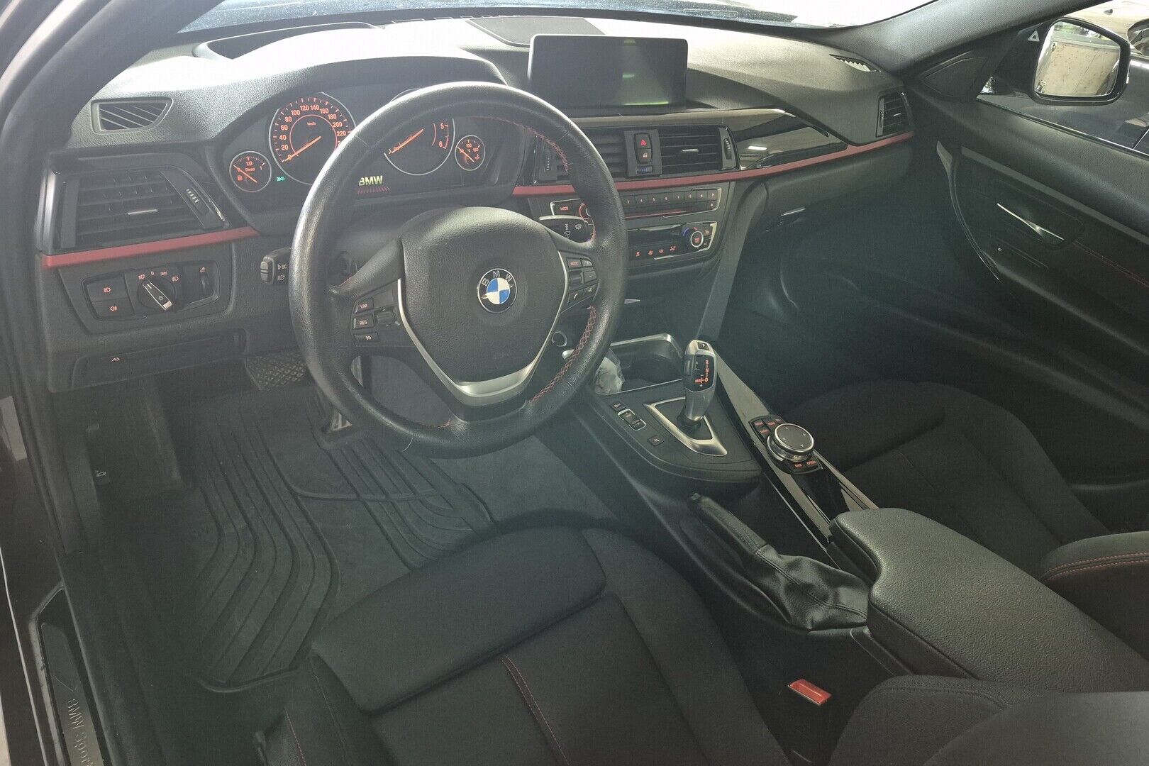 BMW 3-sarja iso kuva 1