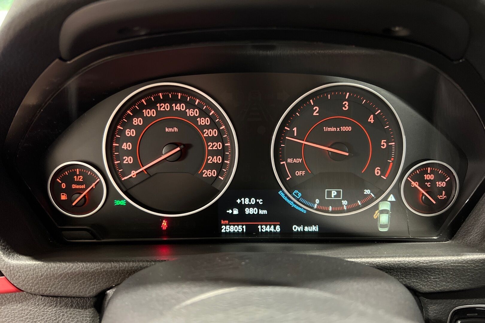 BMW 3-sarja iso kuva 18