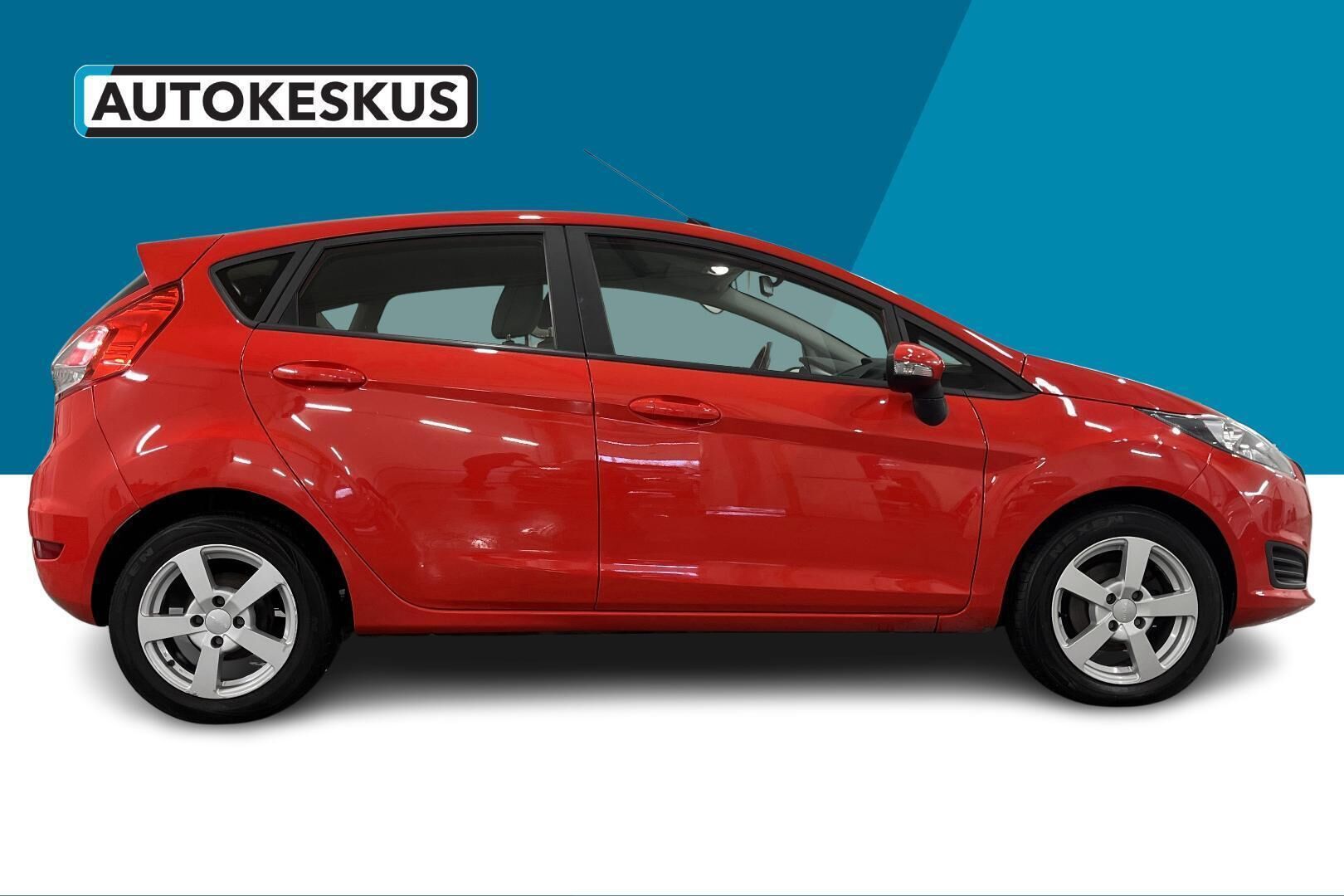 Ford Fiesta iso kuva 4