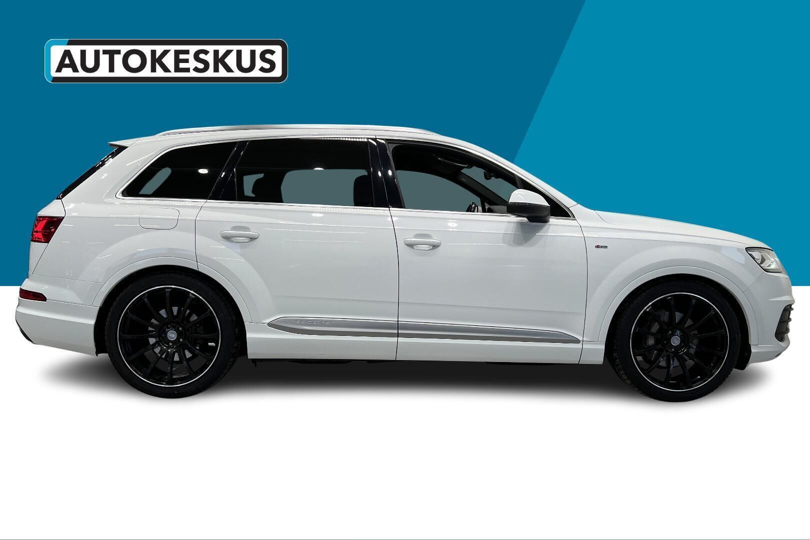 Audi Q7 iso kuva 4