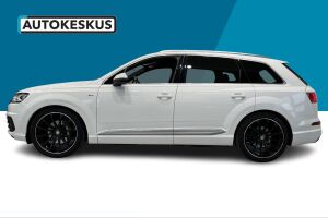 Audi Q7 esikatselu 8