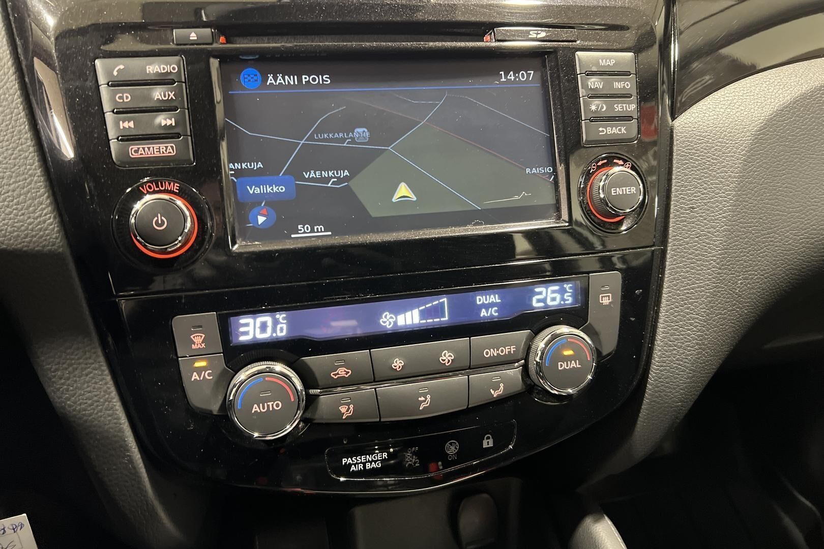 Nissan Qashqai iso kuva 17