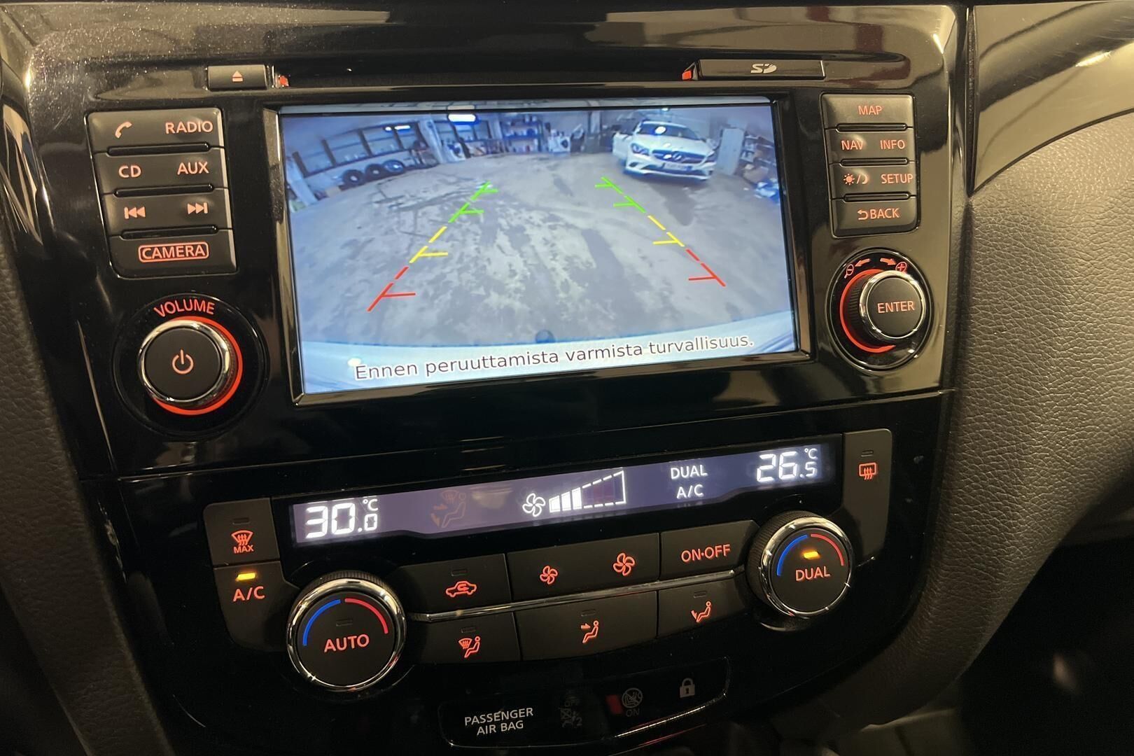 Nissan Qashqai iso kuva 18