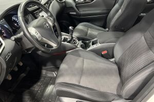 Nissan Qashqai esikatselu 9