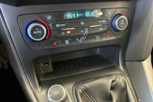 Ford Focus esikatselu 19