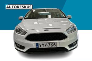 Ford Focus esikatselu 2