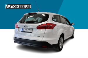 Ford Focus esikatselu 5