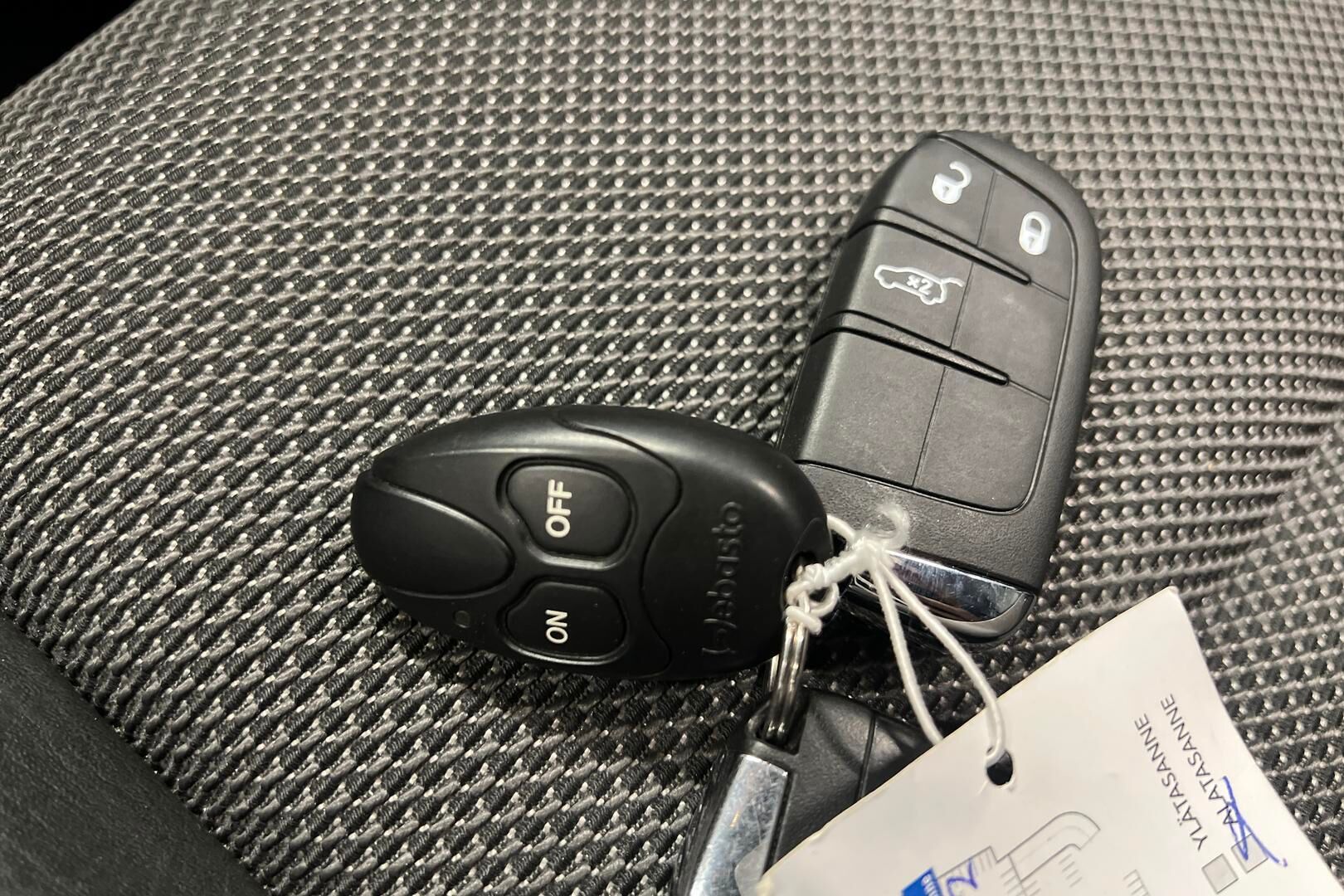 Fiat 500X iso kuva 10