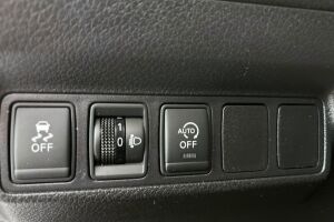 Nissan Pulsar esikatselu 21