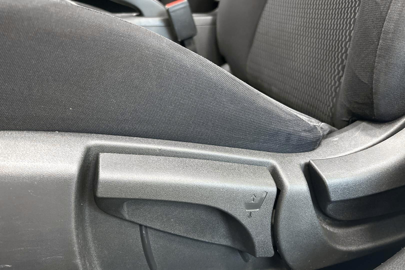 Nissan Pulsar iso kuva 23