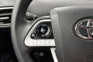 Toyota Prius esikatselu 18