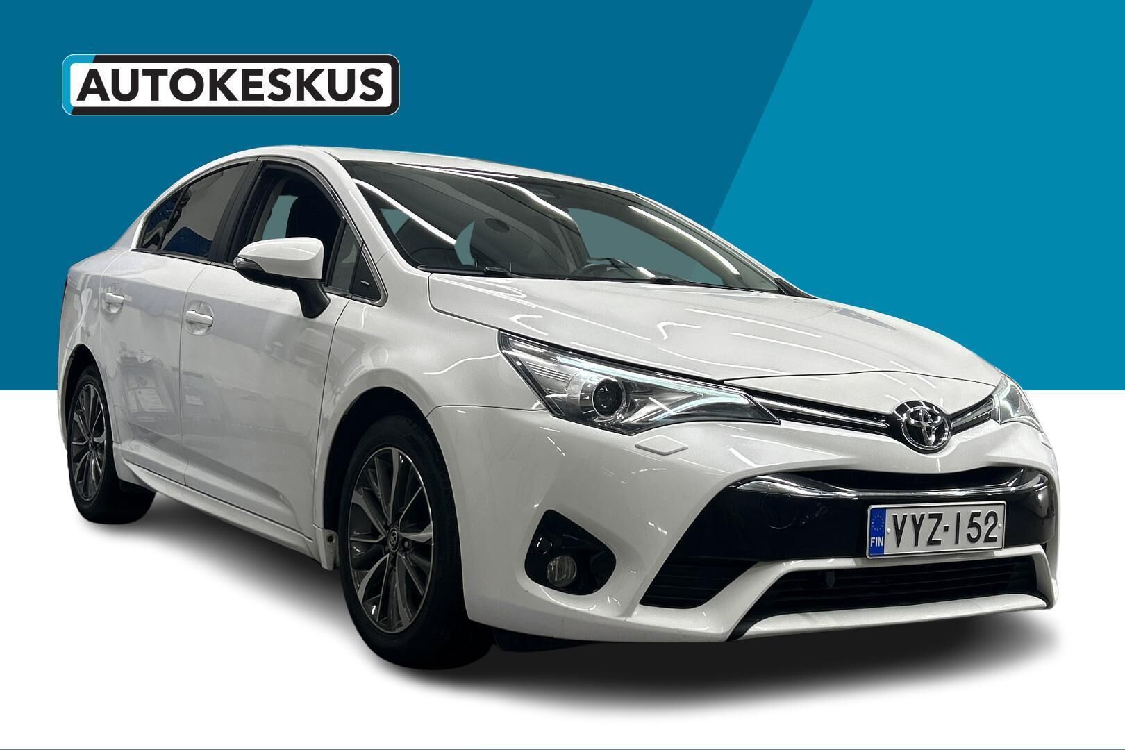 Toyota Avensis iso kuva 3