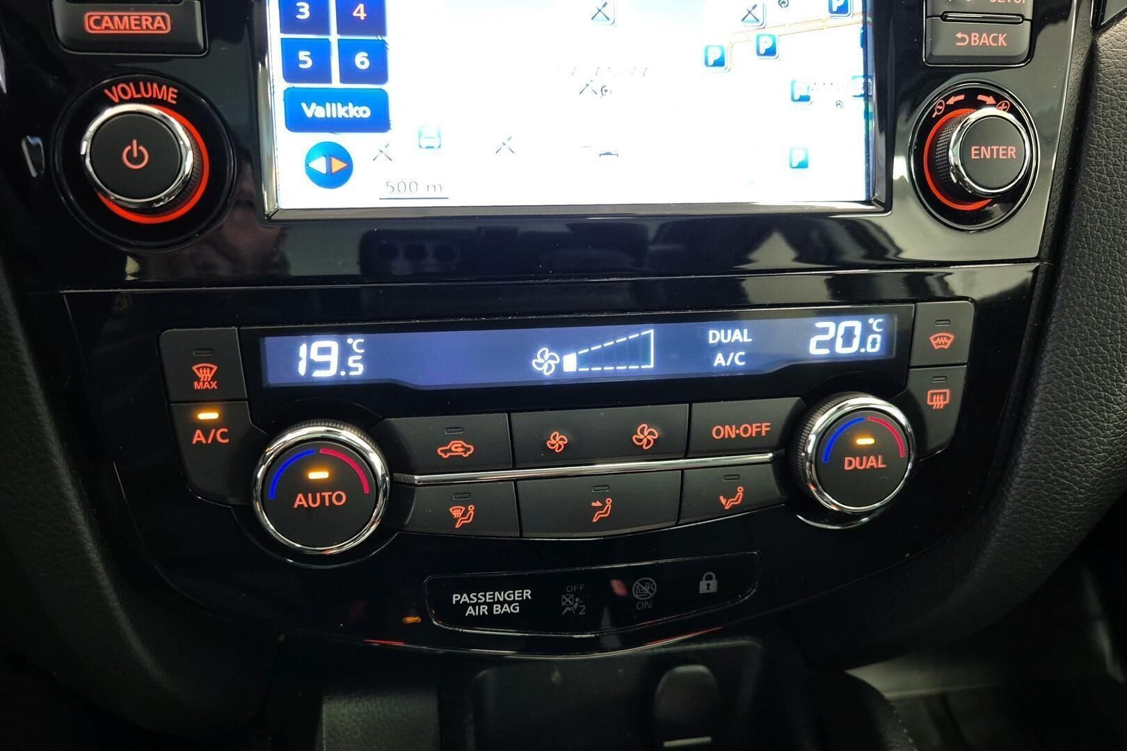 Nissan Qashqai iso kuva 16