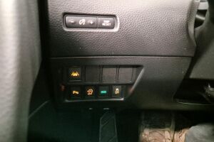 Nissan Qashqai esikatselu 21