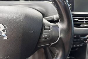 Peugeot 2008 esikatselu 18