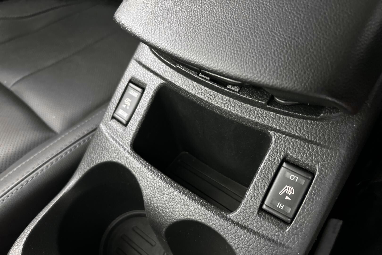Nissan Qashqai iso kuva 17