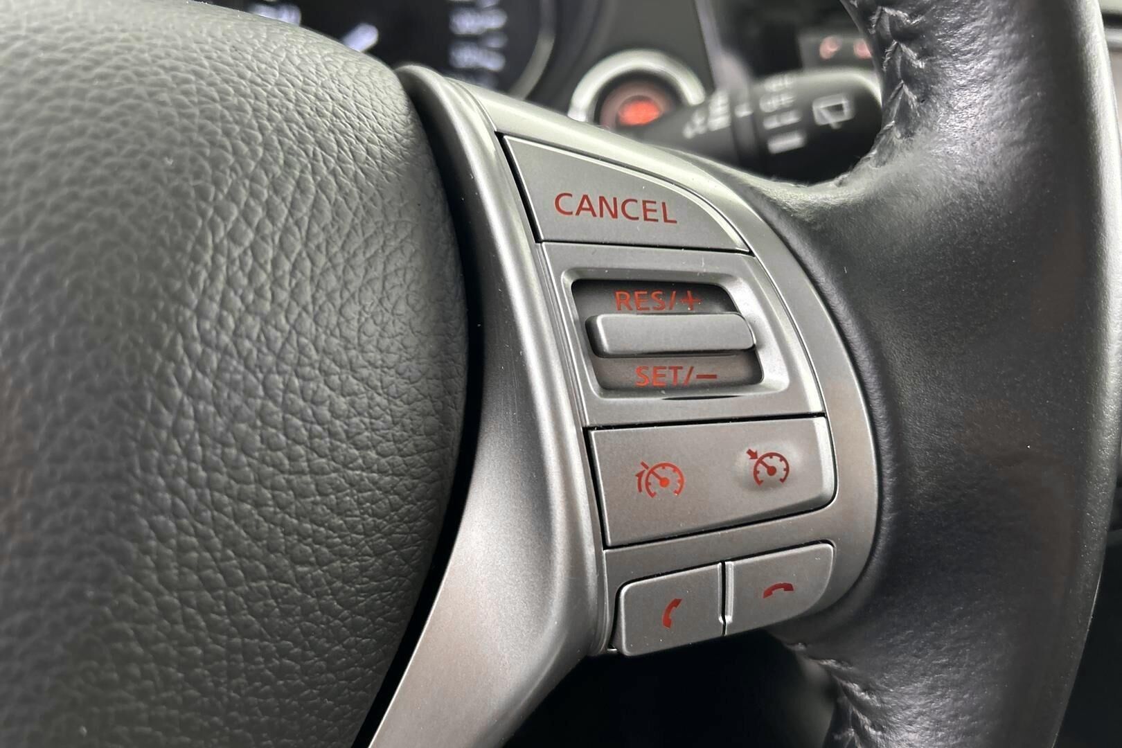 Nissan Qashqai iso kuva 19