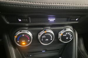 Mazda CX-3 esikatselu 16