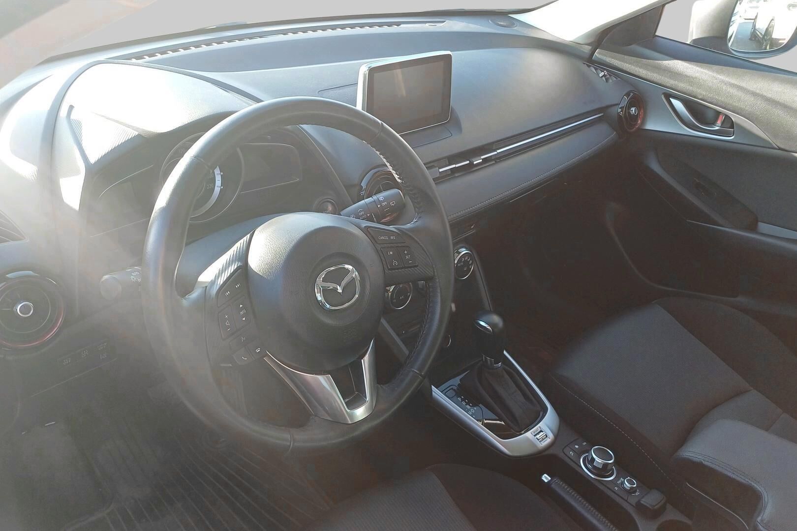 Mazda CX-3 iso kuva 2