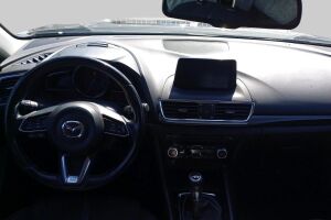 Mazda Mazda3 esikatselu 2