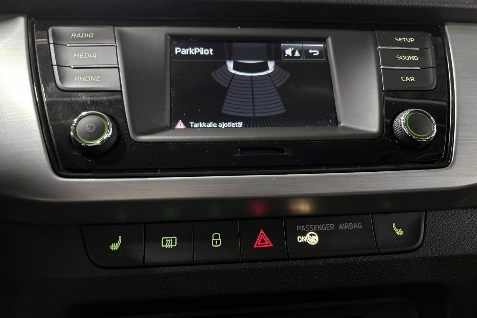 Skoda Fabia iso kuva 16