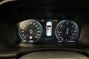 Volvo S90 esikatselu 13