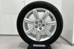 Volvo S90 esikatselu 24