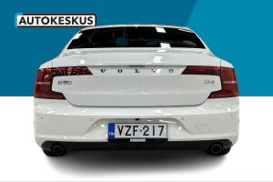 Volvo S90 esikatselu 6