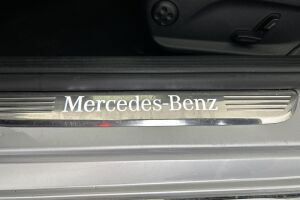 Mercedes-Benz C esikatselu 24