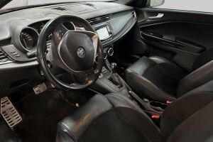 Alfa Romeo Giulietta esikatselu 2