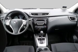 Nissan Qashqai esikatselu 2
