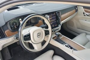 Volvo S90 esikatselu 2