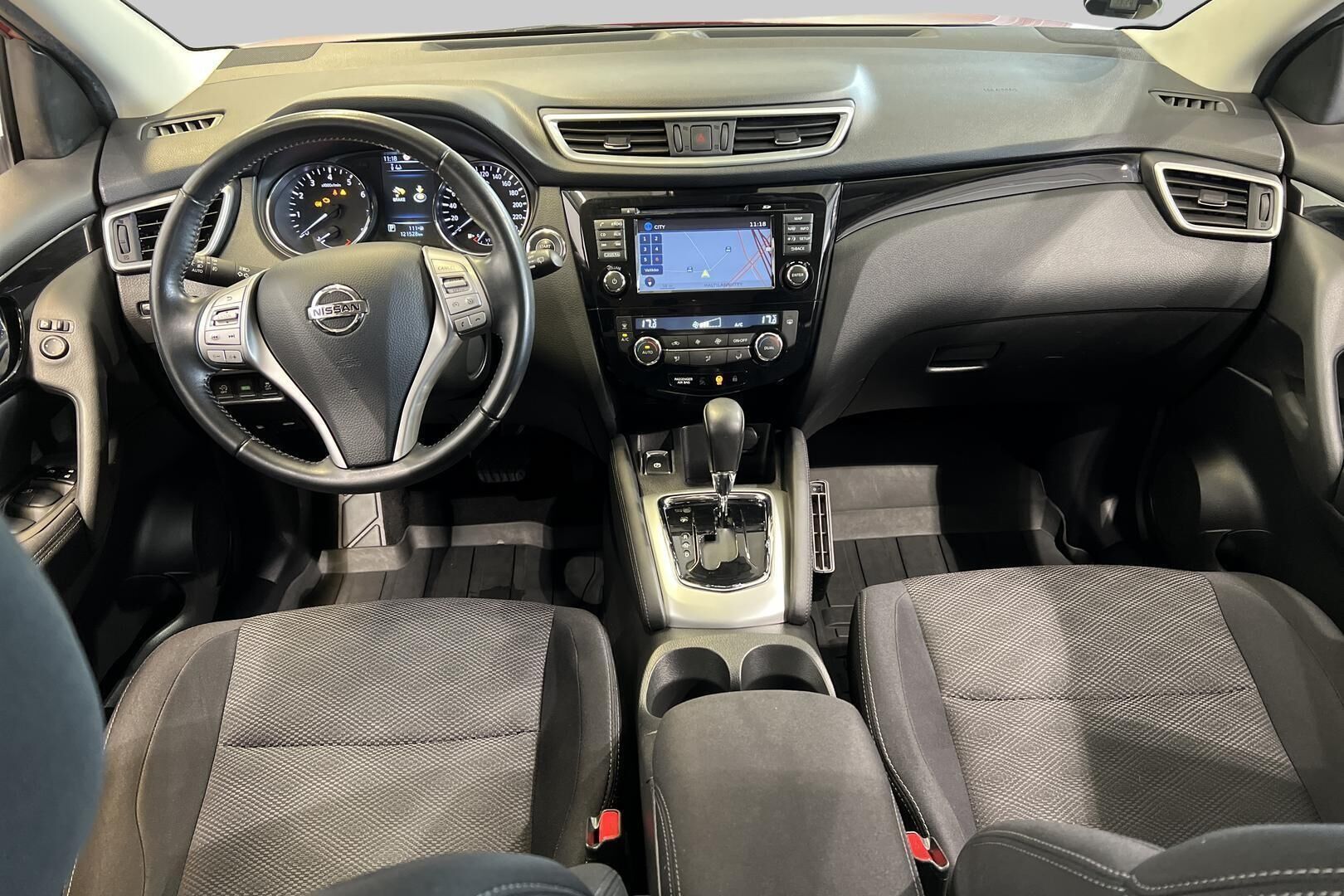 Nissan Qashqai iso kuva 12