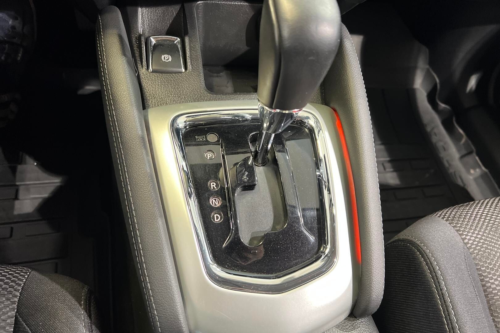 Nissan Qashqai iso kuva 21