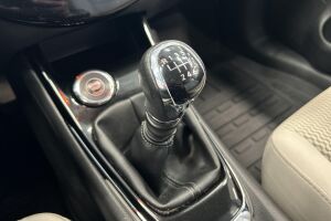 Nissan Pulsar esikatselu 19