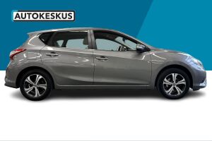 Nissan Pulsar esikatselu 22